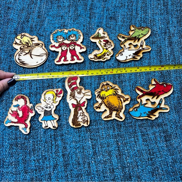 Dr Seuss Pyrography Wood Burning Small Decor Pieces Set of 9 - Picture 9 of 10